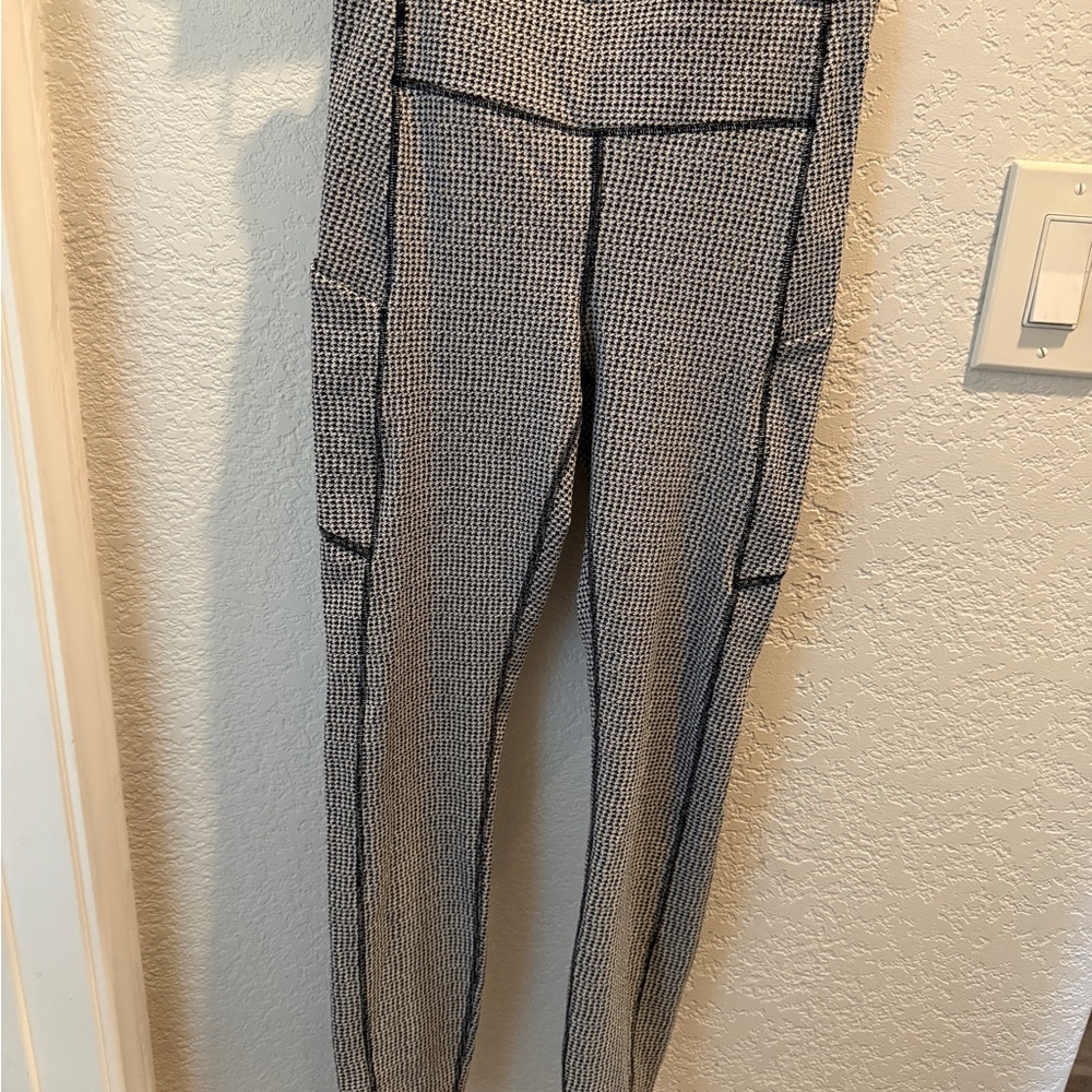 Lululemon Athletica Black and White Leggings